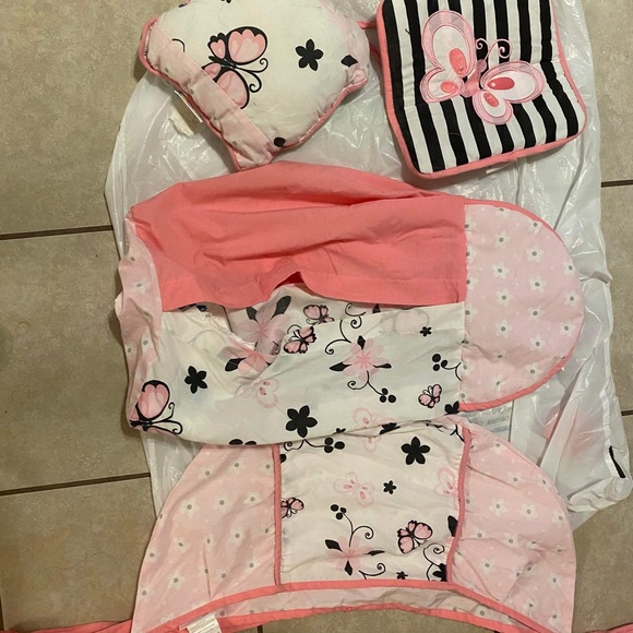 I have from 3M to 24M & some 2,3,4,5 Ta - Picture 10 of 16